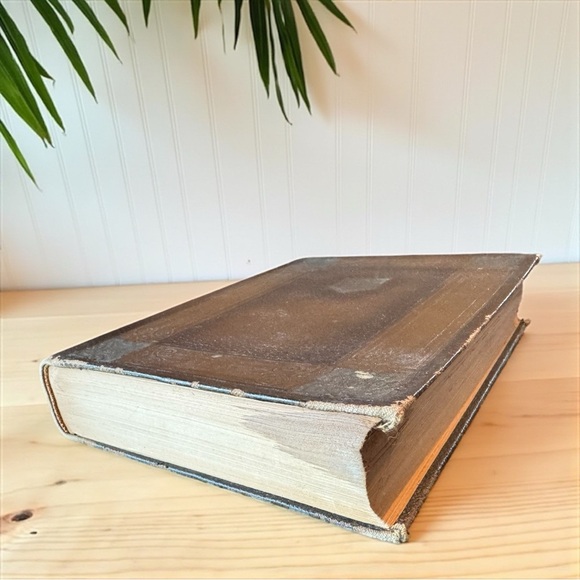 Antique 1926 The Library of Entertainment Vol. IV Geo. L. Shuman & Co. Hardcover - Picture 6 of 13